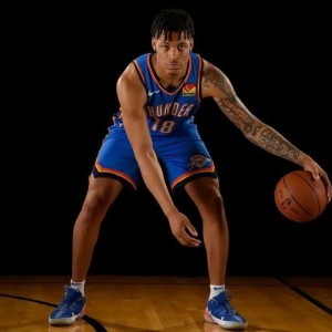 kaiyun-新援入队！锋卫摇摆人昂泰·约翰逊加盟山东高速男篮