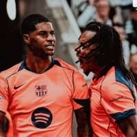 连线破门！孔德社媒晒与拉什福德合照：欧冠之夜